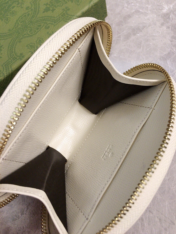 グッチ財布 レプリカ内部構造